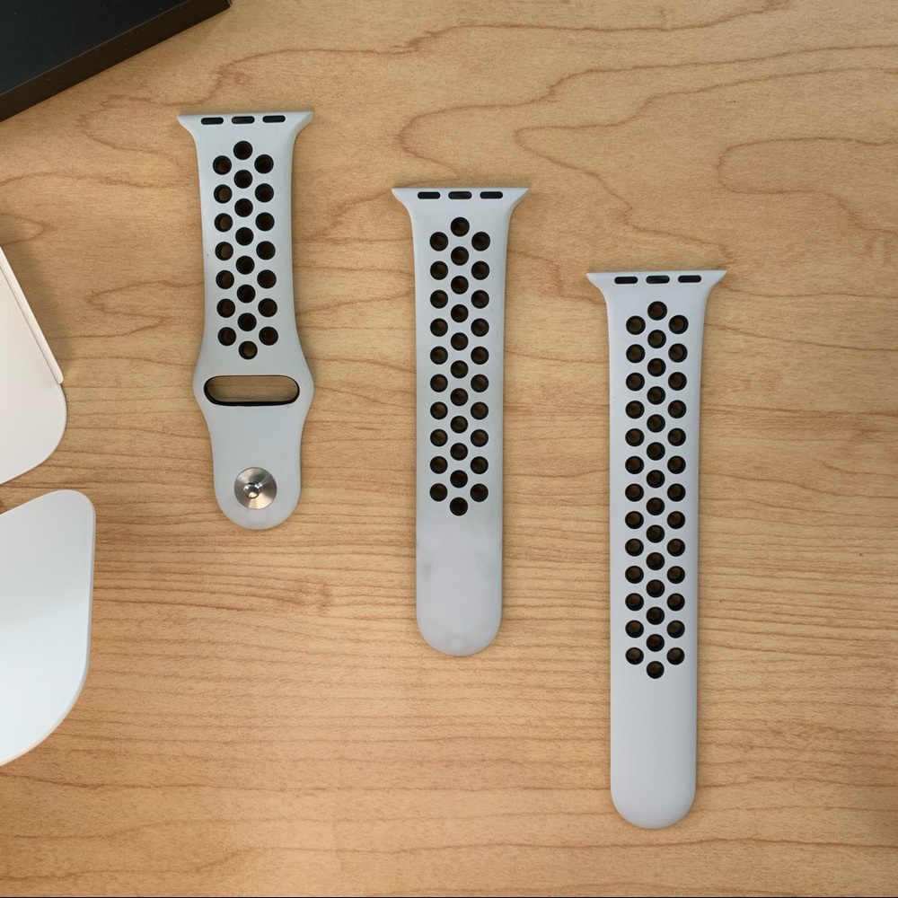 Authentic Nike Apple Watch Sport Band 40mm